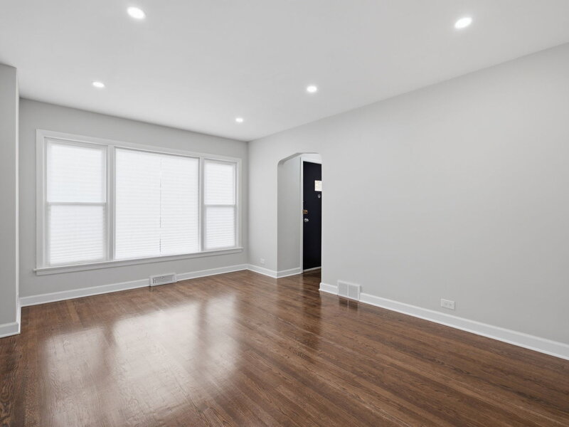 4737 S Leamington Avenue Chicago IL 60638