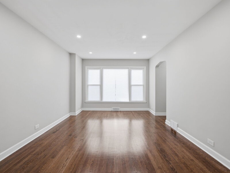 4737 S Leamington Avenue Chicago IL 60638