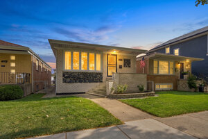 Photo of 5721 S Mobile Avenue Chicago IL 60638