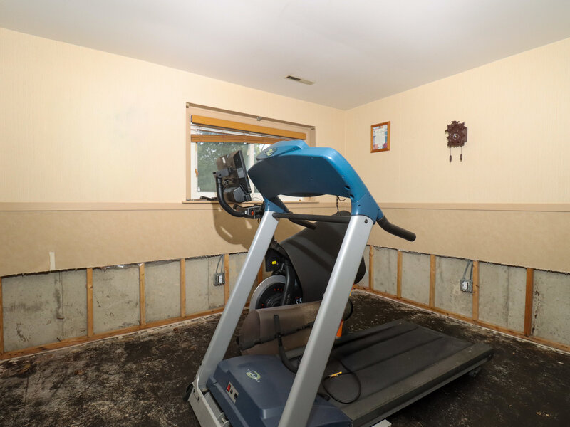 916 Camelot Drive Crystal Lake IL 60014