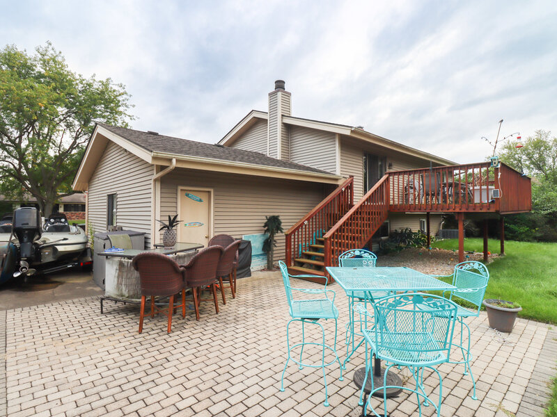 916 Camelot Drive Crystal Lake IL 60014