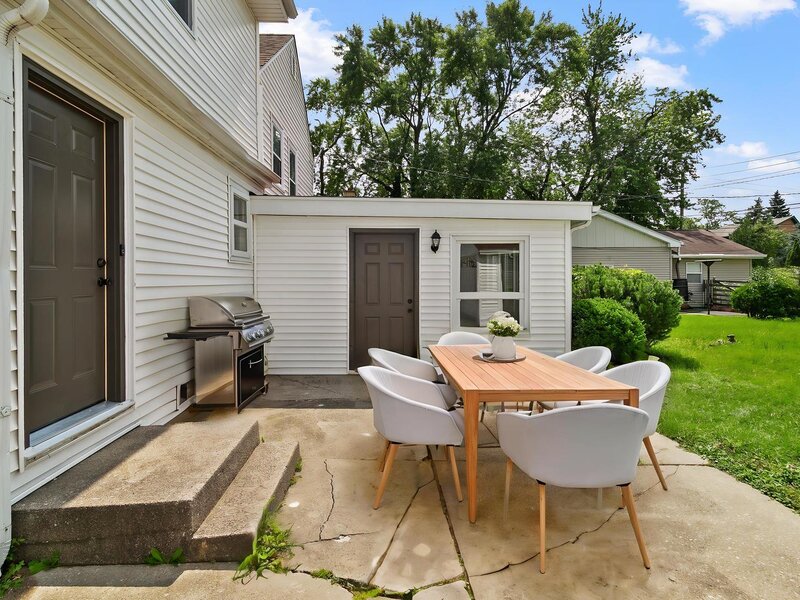 7742 S Oketo Avenue Bridgeview IL 60455