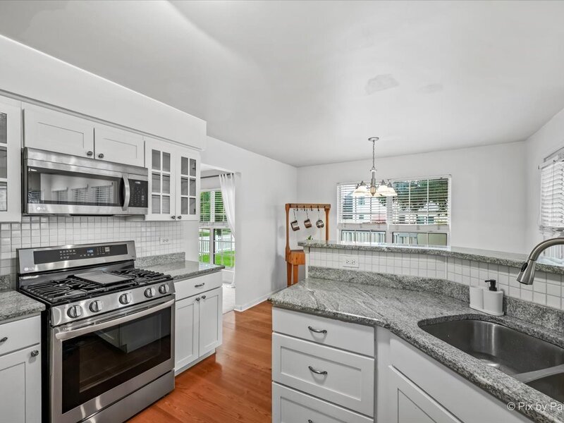297 Braemar Glen Bolingbrook IL 60440