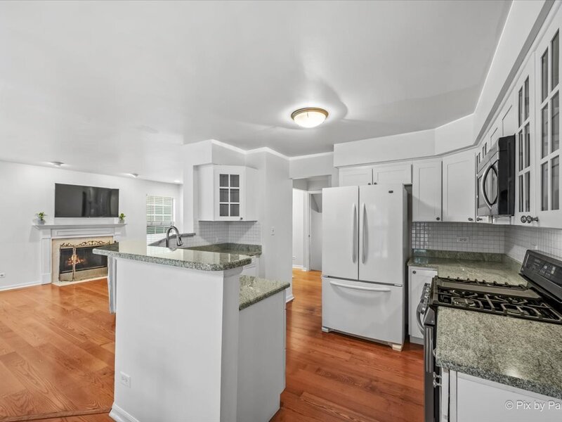 297 Braemar Glen Bolingbrook IL 60440