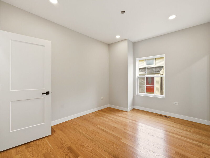 201 N Bierman Avenue Villa Park IL 60181