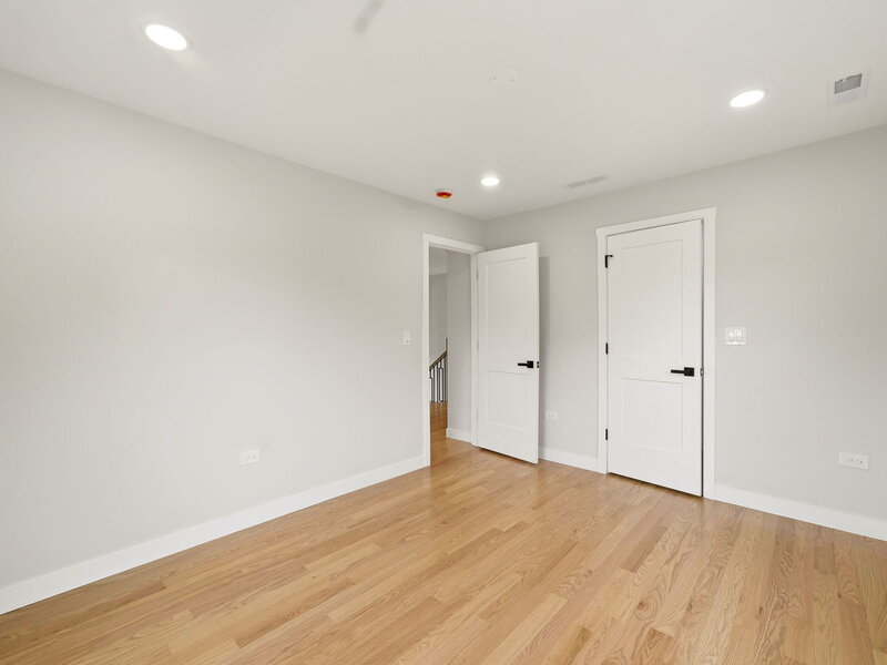 201 N Bierman Avenue Villa Park IL 60181