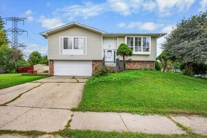 Photo of 401 Longford Drive Elgin IL 60120