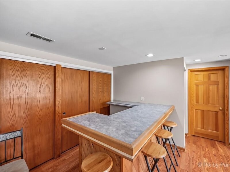 401 Longford Drive Elgin IL 60120