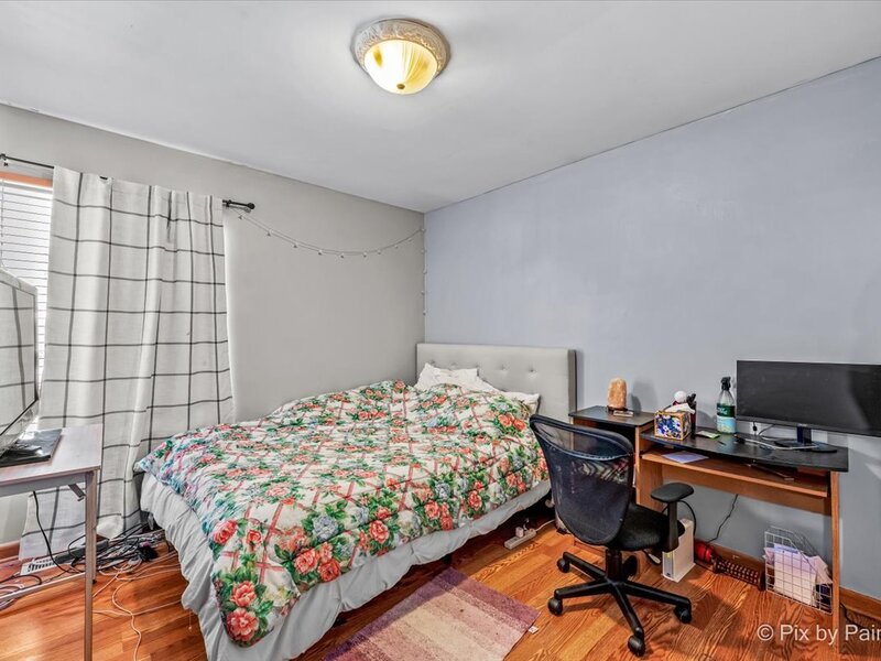 401 Longford Drive Elgin IL 60120
