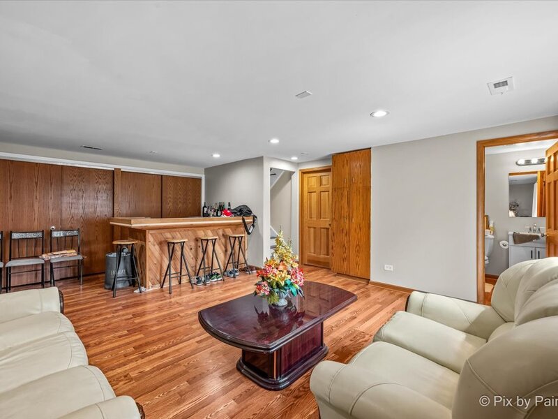 401 Longford Drive Elgin IL 60120