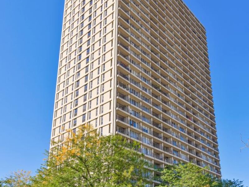 1960 N Lincoln Park West Avenue Chicago IL 60614