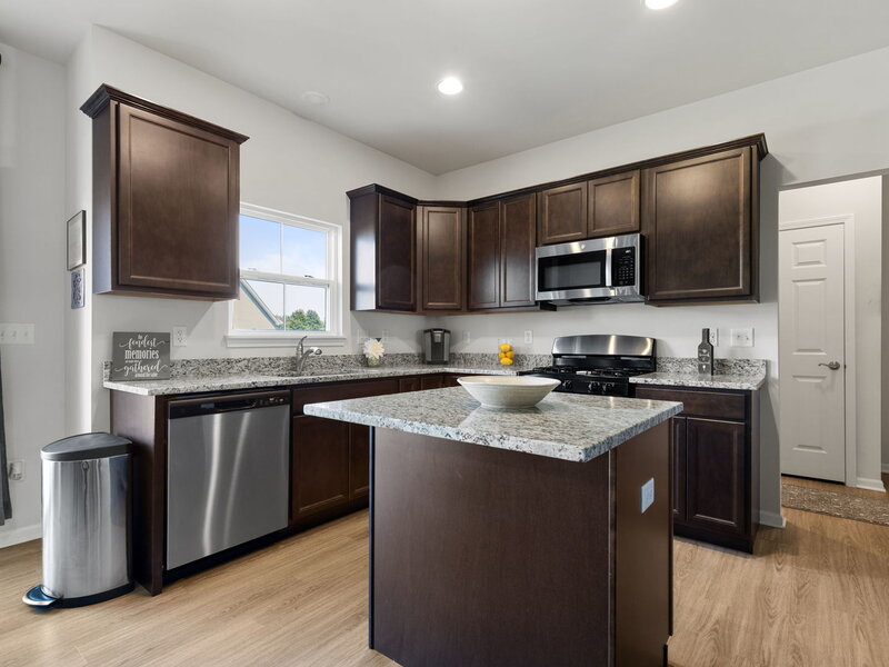 451 Mary Ann Circle Sycamore IL 60178