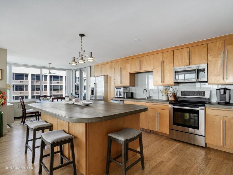 4250 N Marine Drive Chicago IL 60613