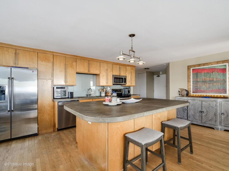 4250 N Marine Drive Chicago IL 60613