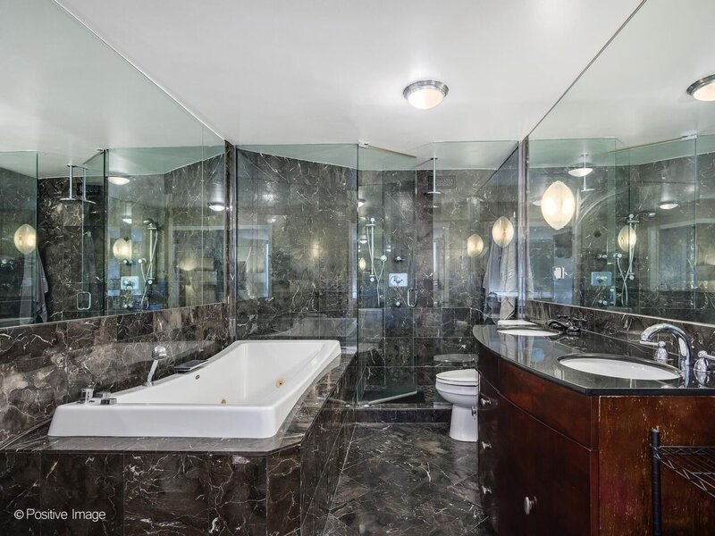 4250 N Marine Drive Chicago IL 60613
