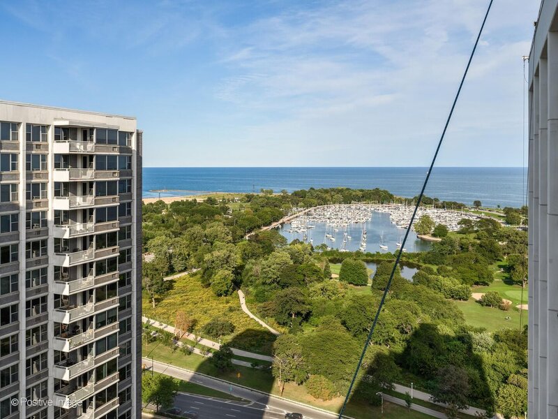 4250 N Marine Drive Chicago IL 60613