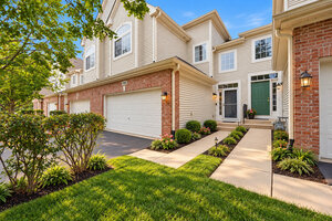Photo of 1905 Maureen Drive Hoffman Estates IL 60192