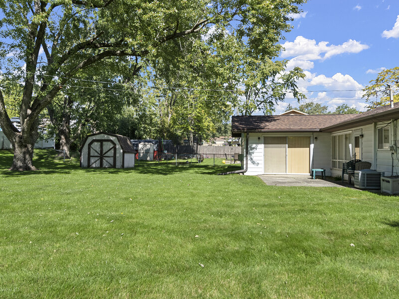 1680 Pierce Road Hoffman Estates IL 60169