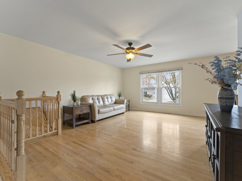 309 Plymouth Lane Bloomingdale IL 60108
