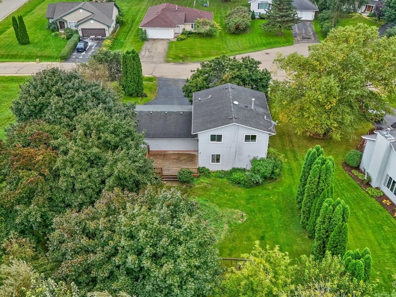 103 Balclutha Court Poplar Grove IL 61065