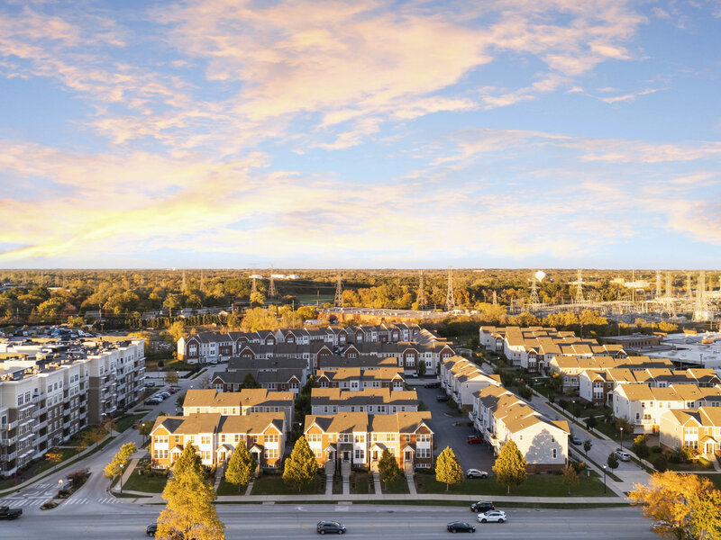 47 Nicholas Drive Des Plaines IL 60016