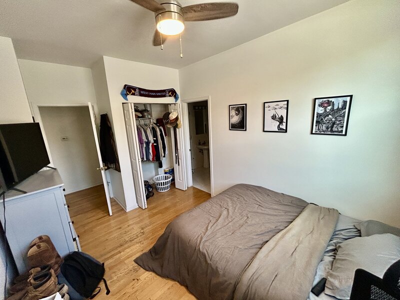 3033 N Racine Avenue Chicago IL 60657