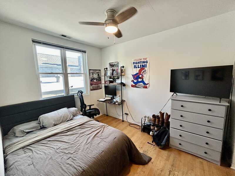 3033 N Racine Avenue Chicago IL 60657