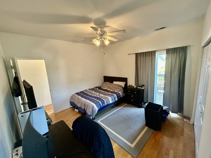 3033 N Racine Avenue Chicago IL 60657