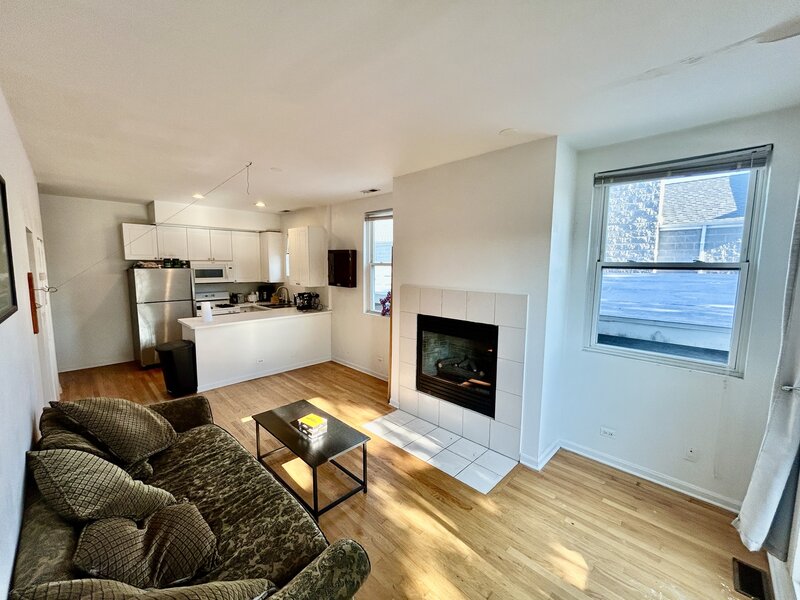 3033 N Racine Avenue Chicago IL 60657