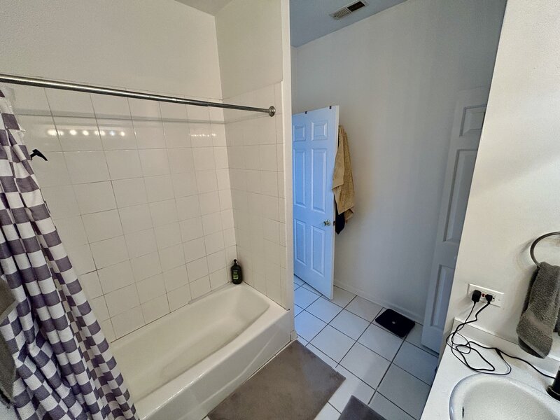 3033 N Racine Avenue Chicago IL 60657