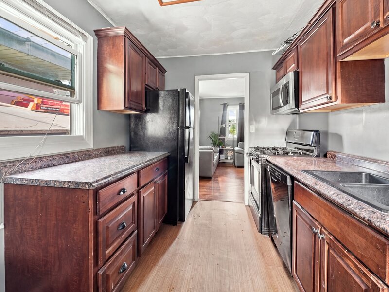 322 Westgate Drive Aurora IL 60506