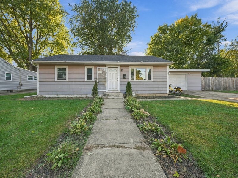 322 Westgate Drive Aurora IL 60506