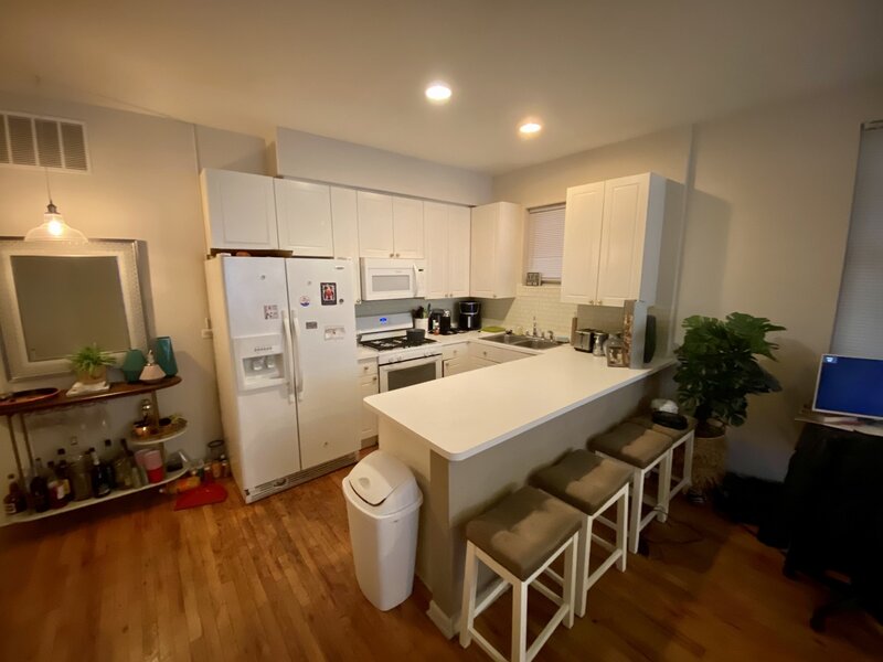 3033 N Racine Avenue Chicago IL 60657