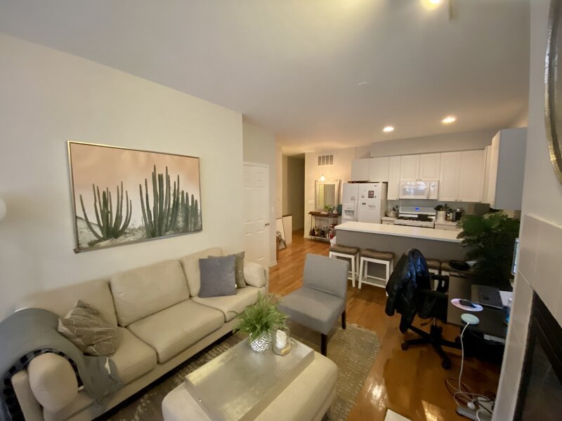 3033 N Racine Avenue Chicago IL 60657