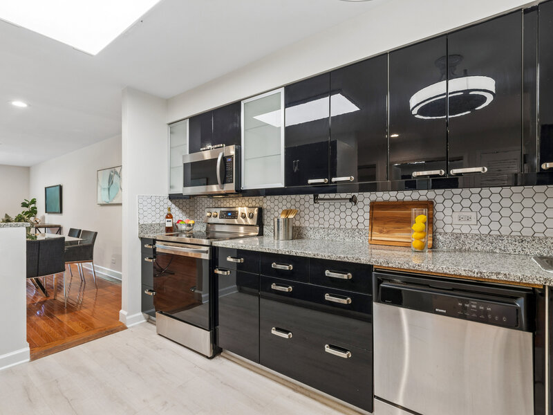 1234 Elmwood Avenue Evanston IL 60202