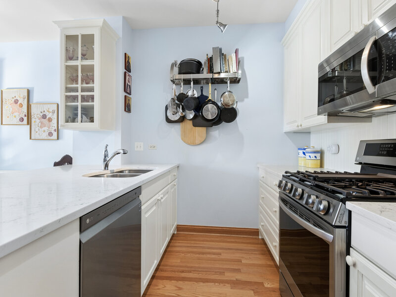 330 N Jefferson Street Chicago IL 60661