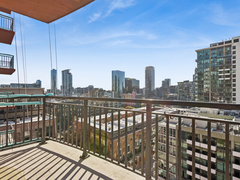 330 N Jefferson Street Chicago IL 60661