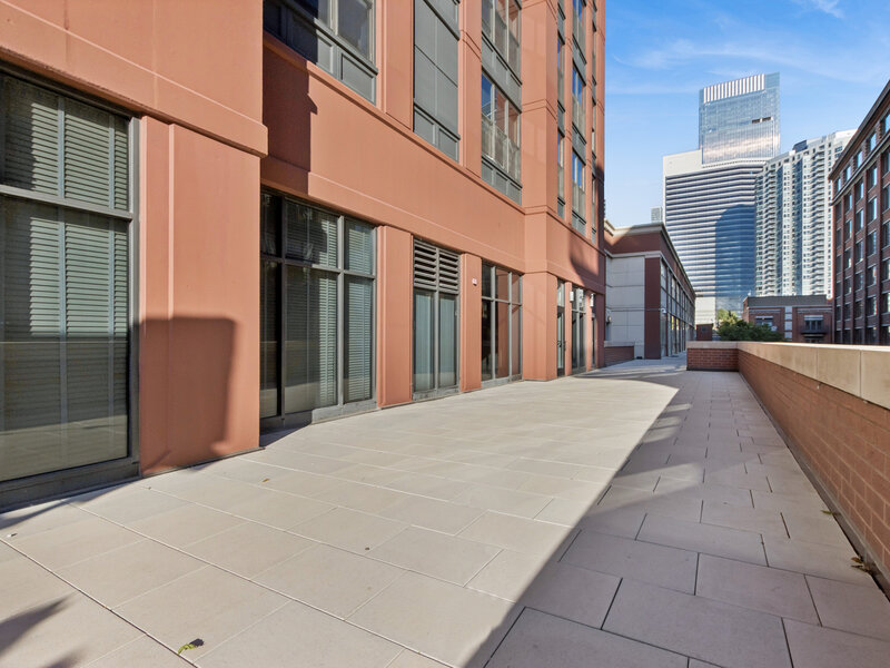 330 N Jefferson Street Chicago IL 60661