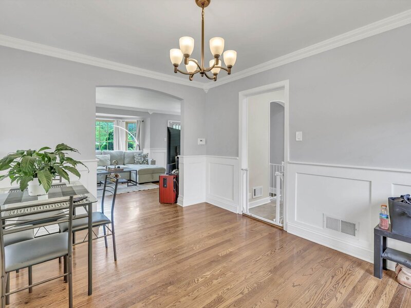 10006 S Artesian Avenue Chicago IL 60655