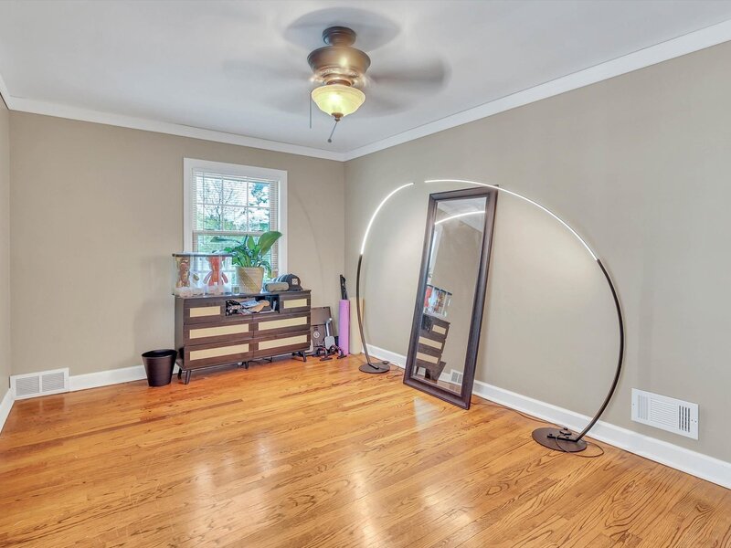 10006 S Artesian Avenue Chicago IL 60655