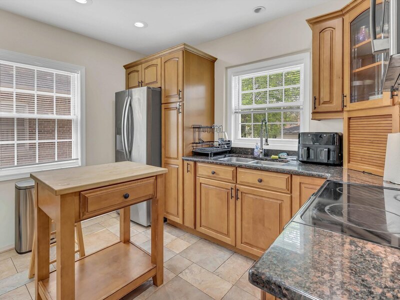 10006 S Artesian Avenue Chicago IL 60655