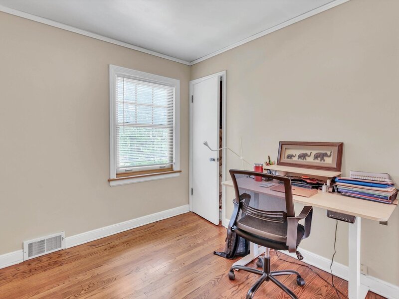 10006 S Artesian Avenue Chicago IL 60655