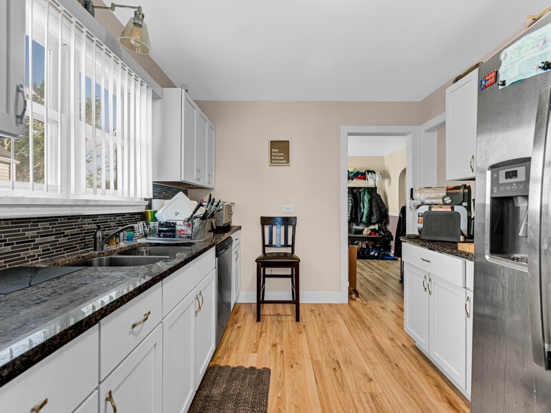 3322 Ann Street Lansing IL 60438