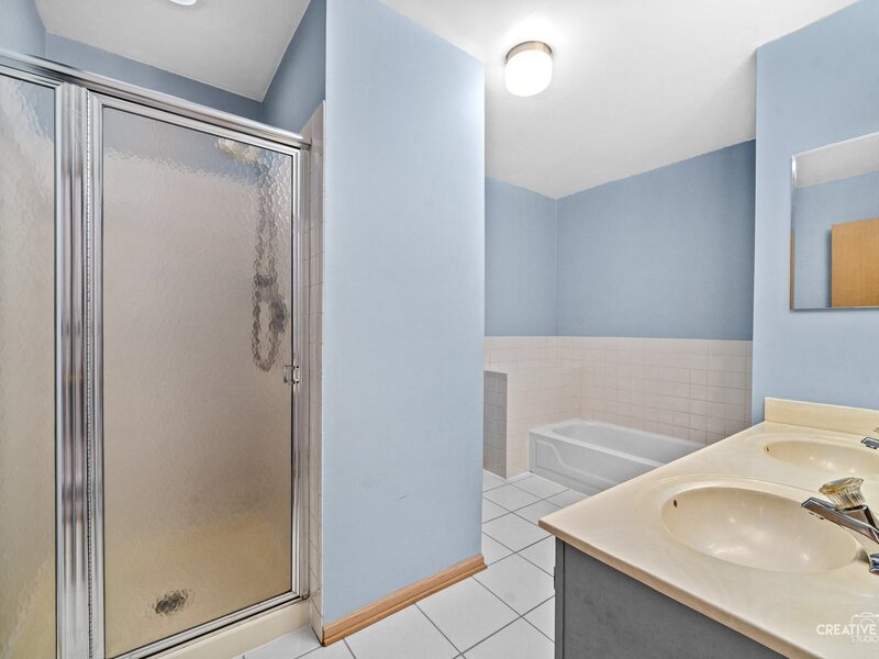 87 Townsend Circle Naperville IL 60565