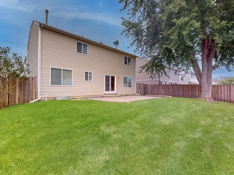 2509 Rosehall Lane Aurora IL 60503