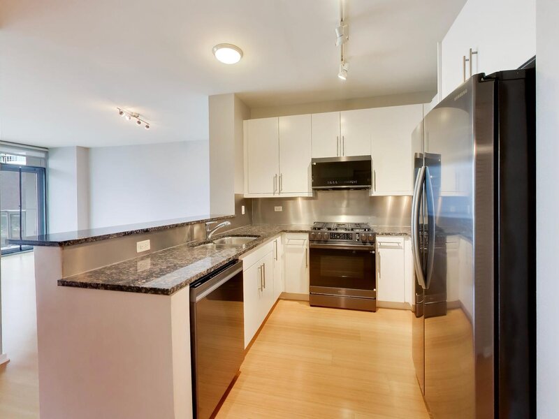 125 S Green Street Chicago IL 60607