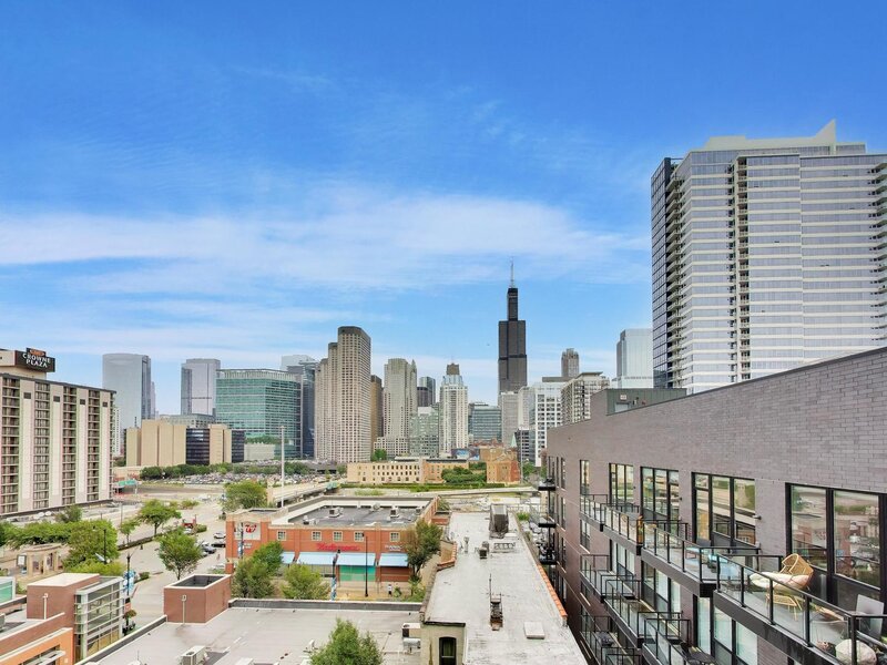 125 S Green Street Chicago IL 60607