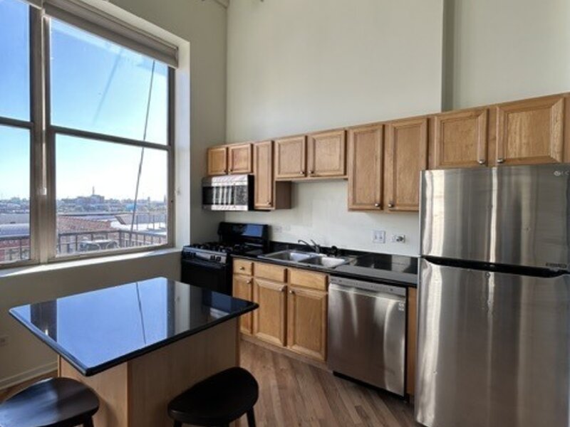500 S Clinton Street Chicago IL 60607