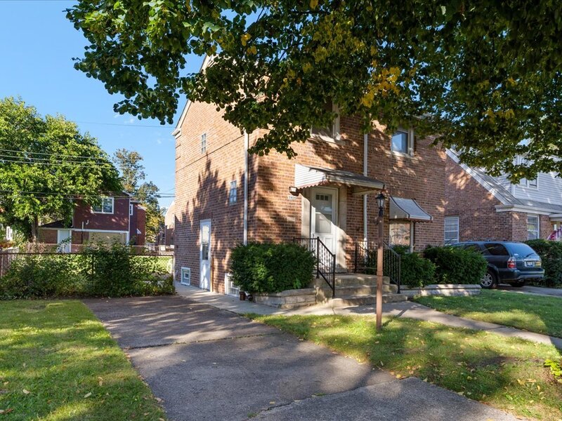 7350 W Summerdale Avenue Chicago IL 60656
