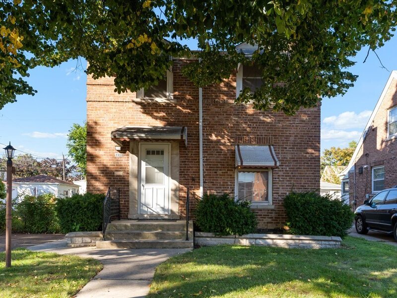 7350 W Summerdale Avenue Chicago IL 60656